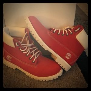 Timberland Boots, gently used no scuffs